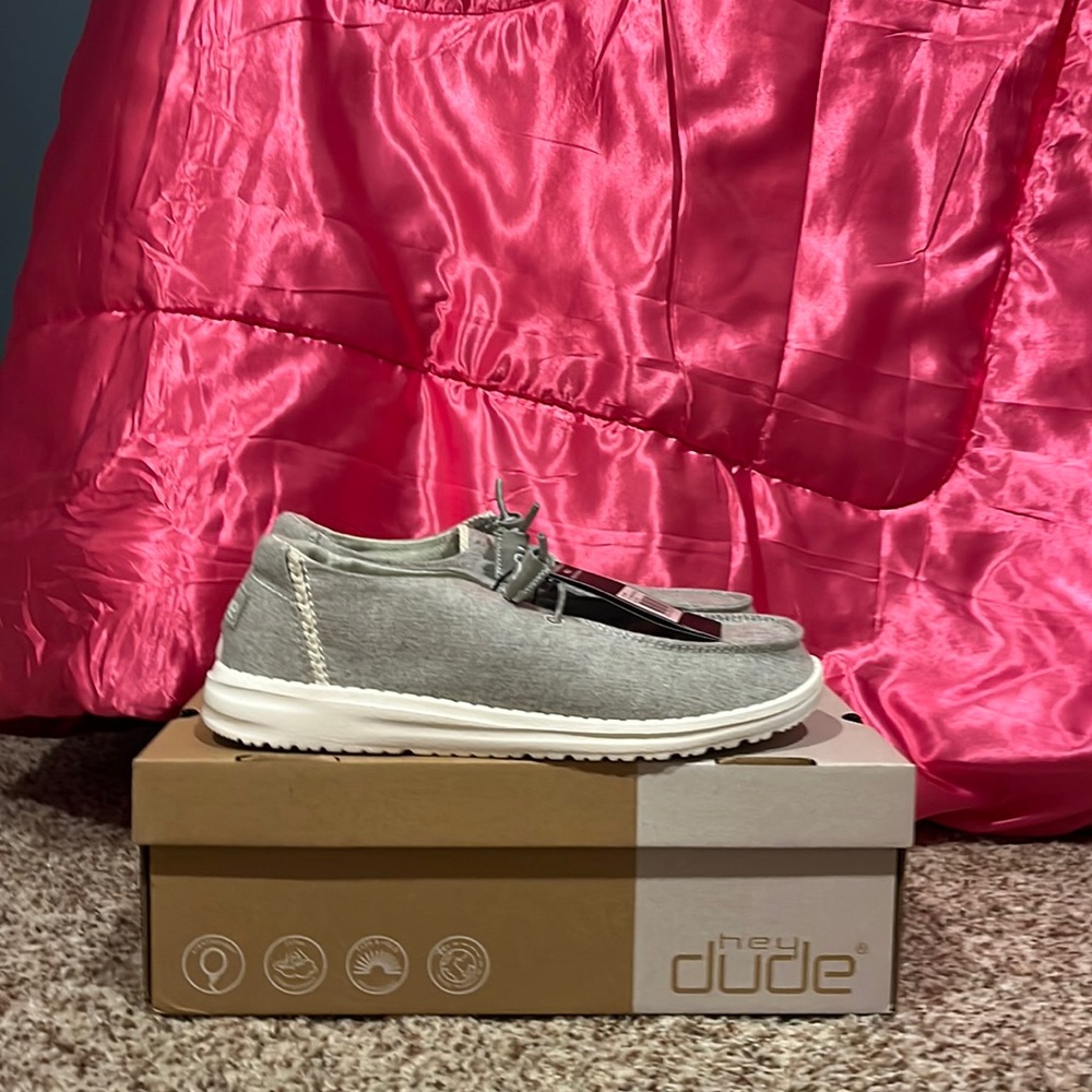 Grey Hey dudes size 7